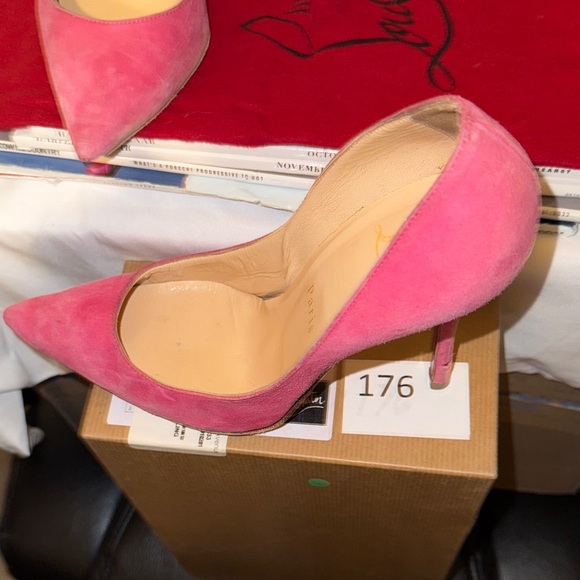 Christian Louboutin Pink Heels with Iconic Red Soles - Picture 3 of 16